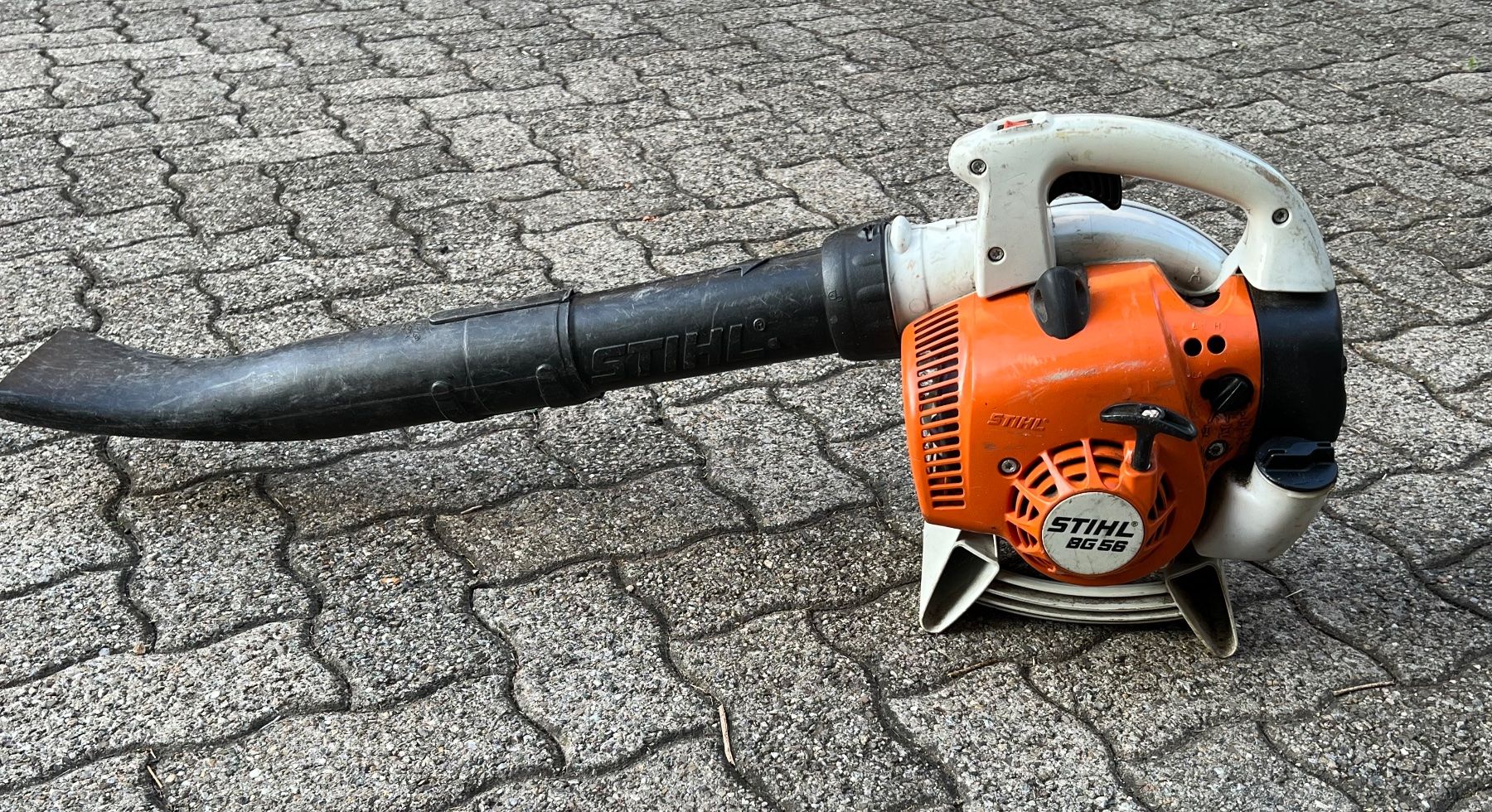 Stihl Laubbläser & Laubsauger: Stihl Laubbläser BG56 – Gebraucht aus Ebmatingen von