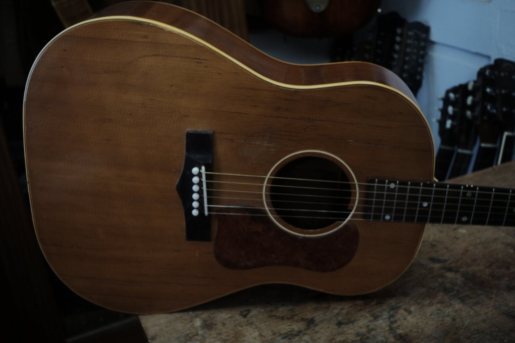 Gibson Strumenti musicali: National 1155 / Gibson J45 – Usato da Winterthur venduto da hermanadam 1