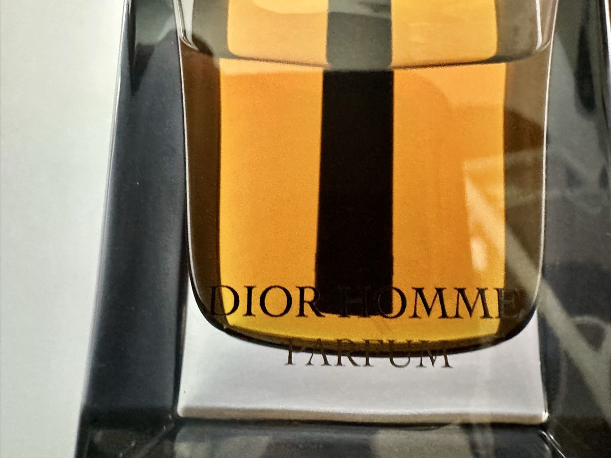 Dior Profumi & Eau de Toilette: Dior Homme Parfum 75ml 2019 – Usato da Zürich venduto da Troy_K 6