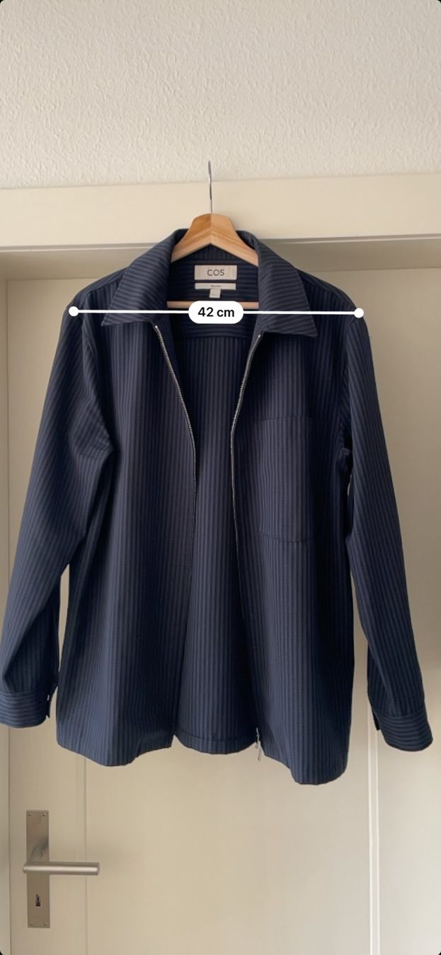 Cos Vestes: COS RELAXED-FIT WOOL OVERSHIRT – D'occasion à Zürich par Sellerie77 6