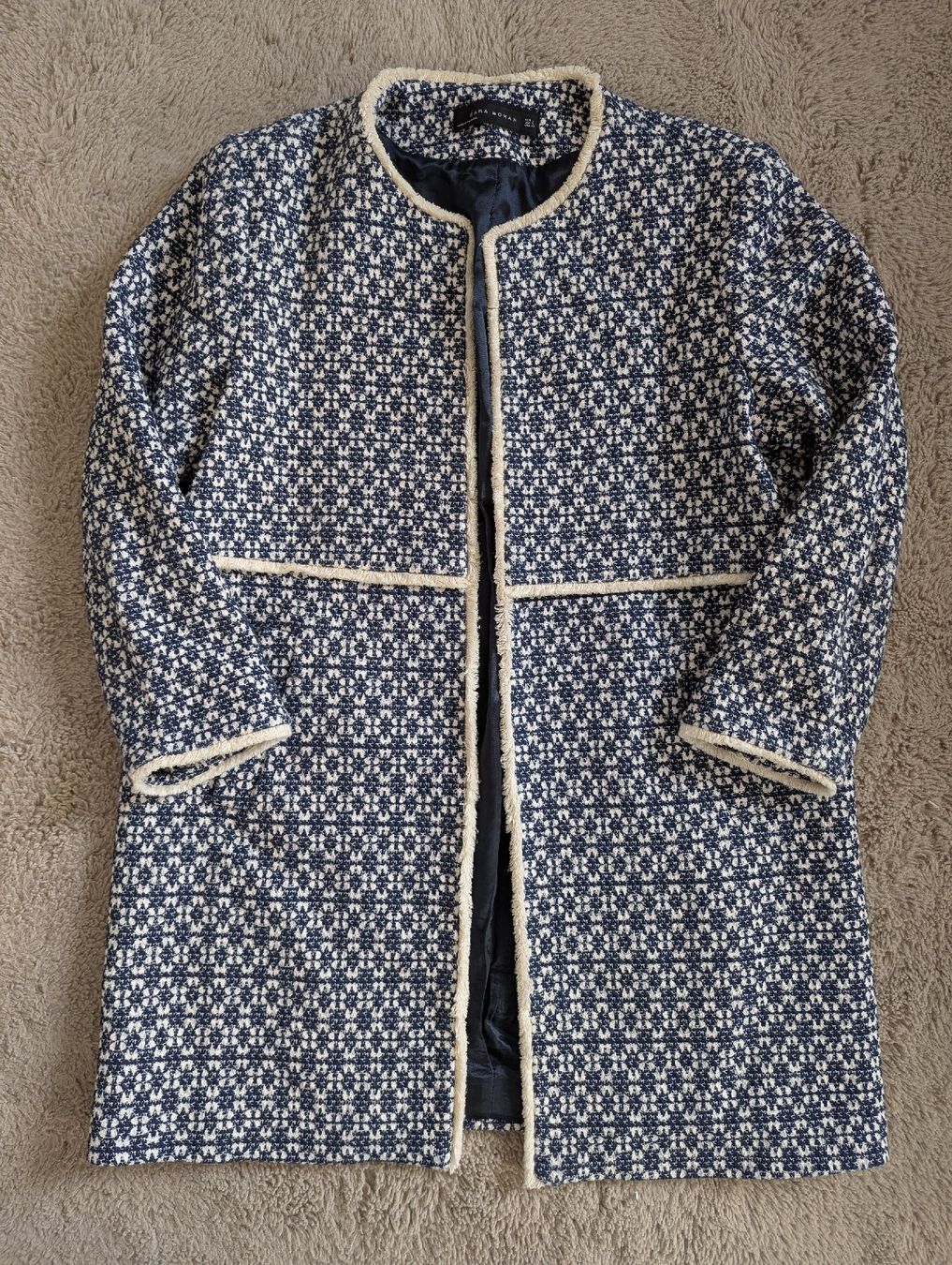 Zara Giacche: veste Zara L – Usato da Montreux venduto da dem_gyt9