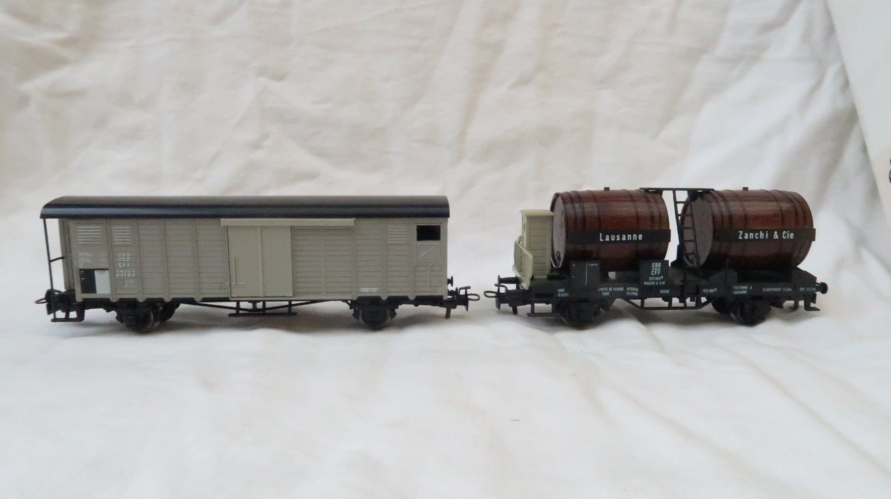 Märklin Modellini di ferrovie: Märklin SBB "Hist. Güterwagenset 1930" – Usato da Muttenz venduto da Laeckerlihamschter 4