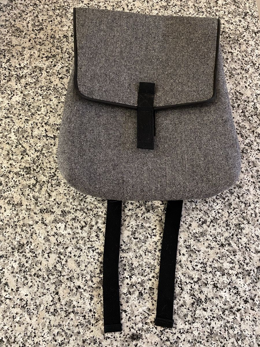 Zaini: Sac à dos en tissu gris – Nuovo (secondo la descrizione) da Genève venduto da TheMattiBoutique