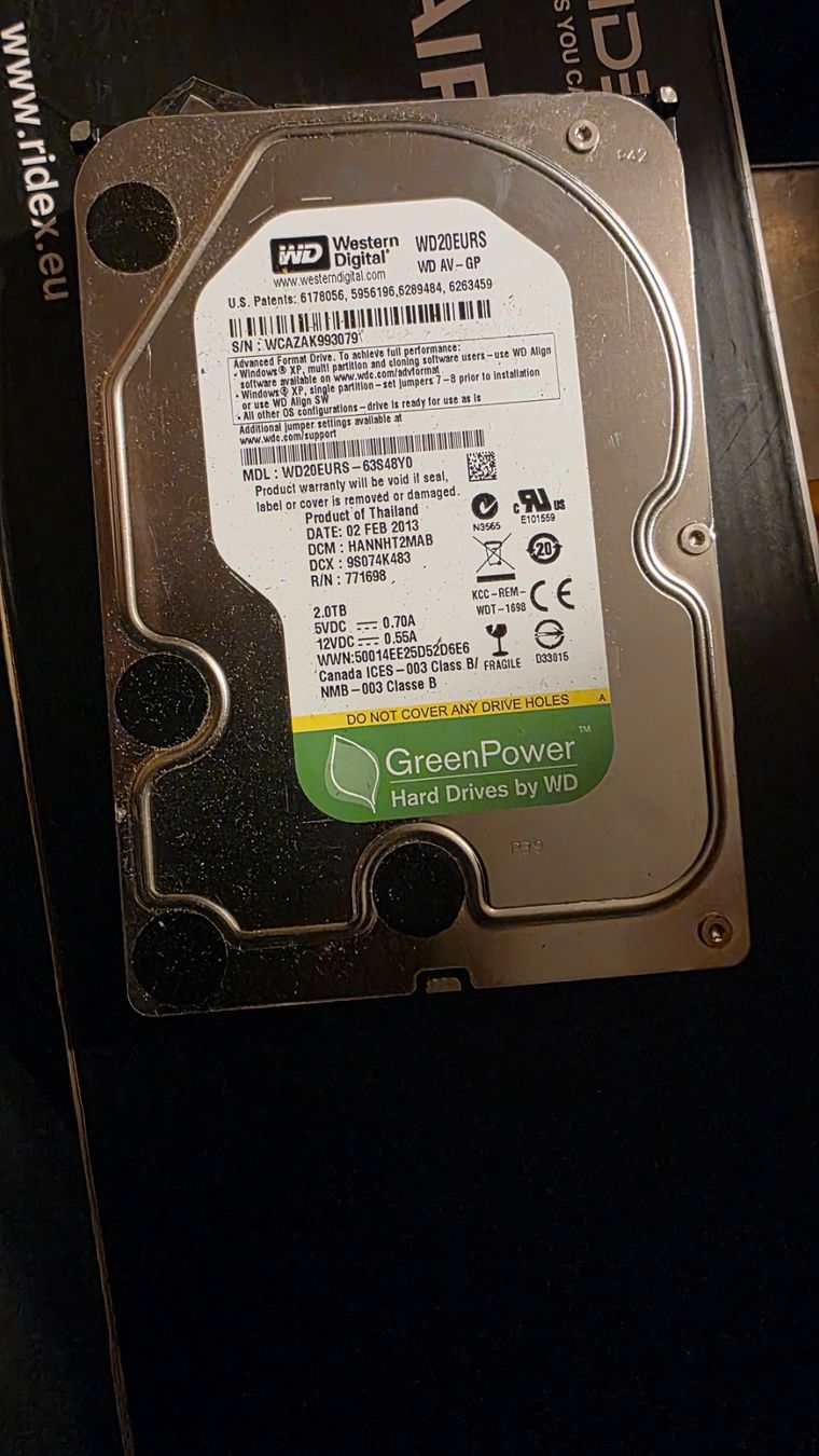 Dischi rigidi: HARD DISK 2.0 TB 2 TB – Usato da Schlieren venduto da Soriafranco