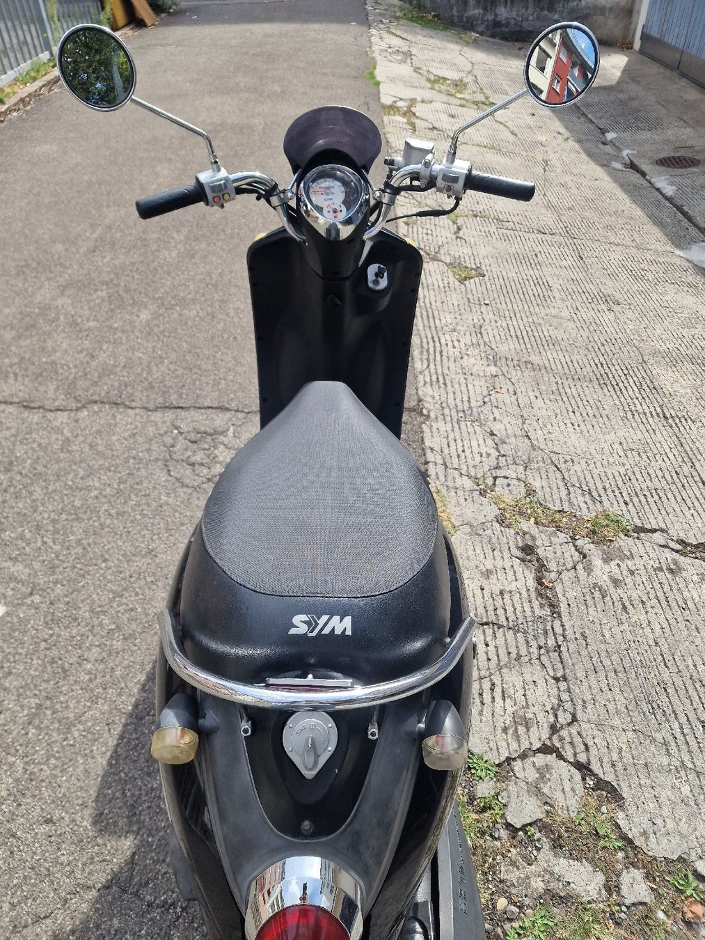 Sym Scooters: SYM Mio 100 schöner Roller – Gebraucht aus Basel von scheibentoenen24 4