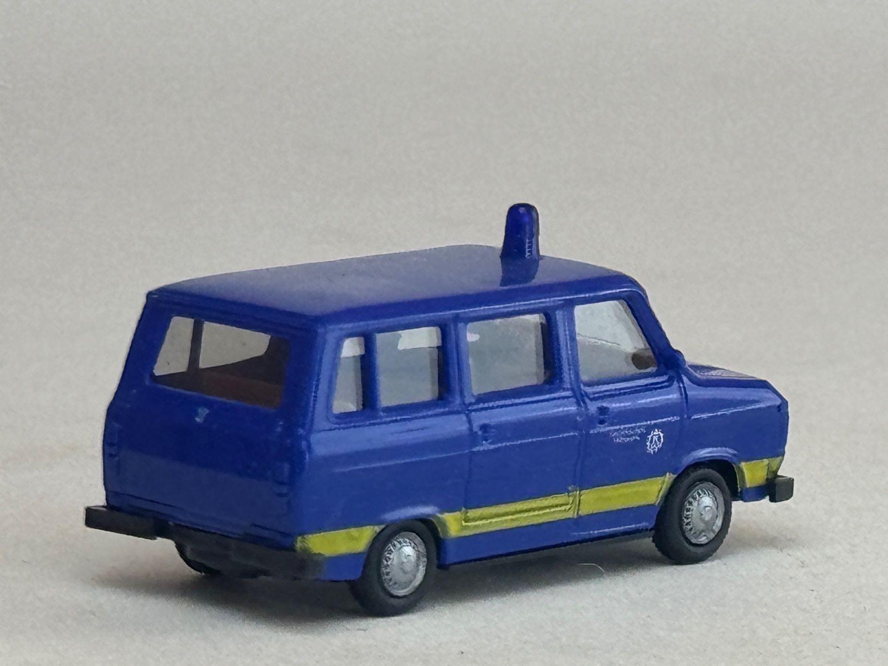 Herpa Modellautos: VE1- Herpa Ford Transit Bus THW – Gebraucht aus Elm von Wikmtz 1