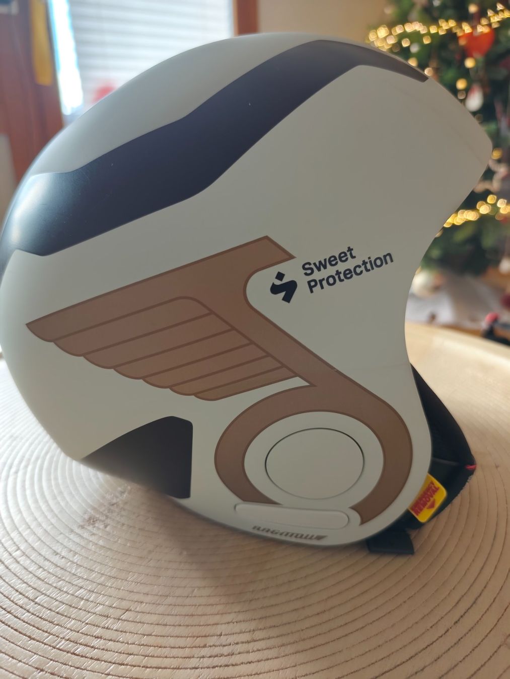 Sweet Protection Caschi: Skihelm Sweet Protection Volata 2VI MIPS – Nuovo (secondo la descrizione) da Oberägeri venduto da ang_22g5