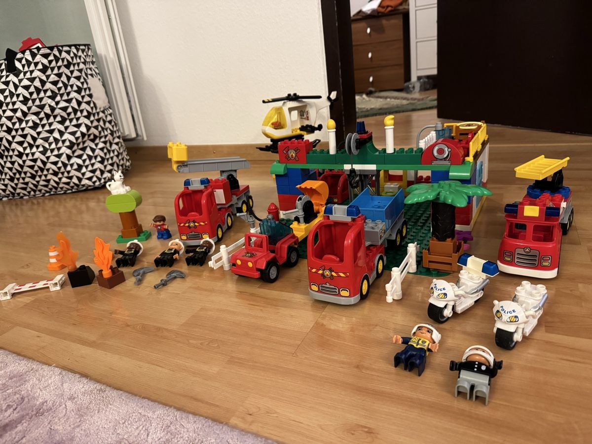 Lego Kit di costruzioni: Lego Duplo grand lot de pompier – Usato da Lausanne venduto da Michel_Ozcan 8