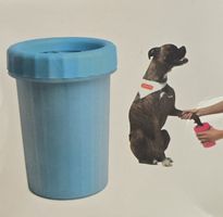 Praktischer Hunde Pfoten Reiniger, neu