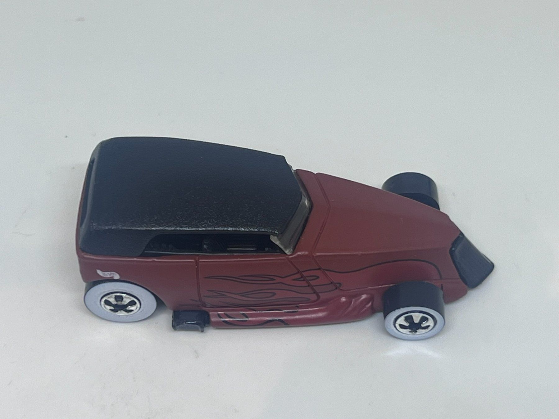 Hot Wheels Modellini d'auto: Hot Wheels Phaeton #30 – Usato da Wildegg venduto da LaaBoutique 1
