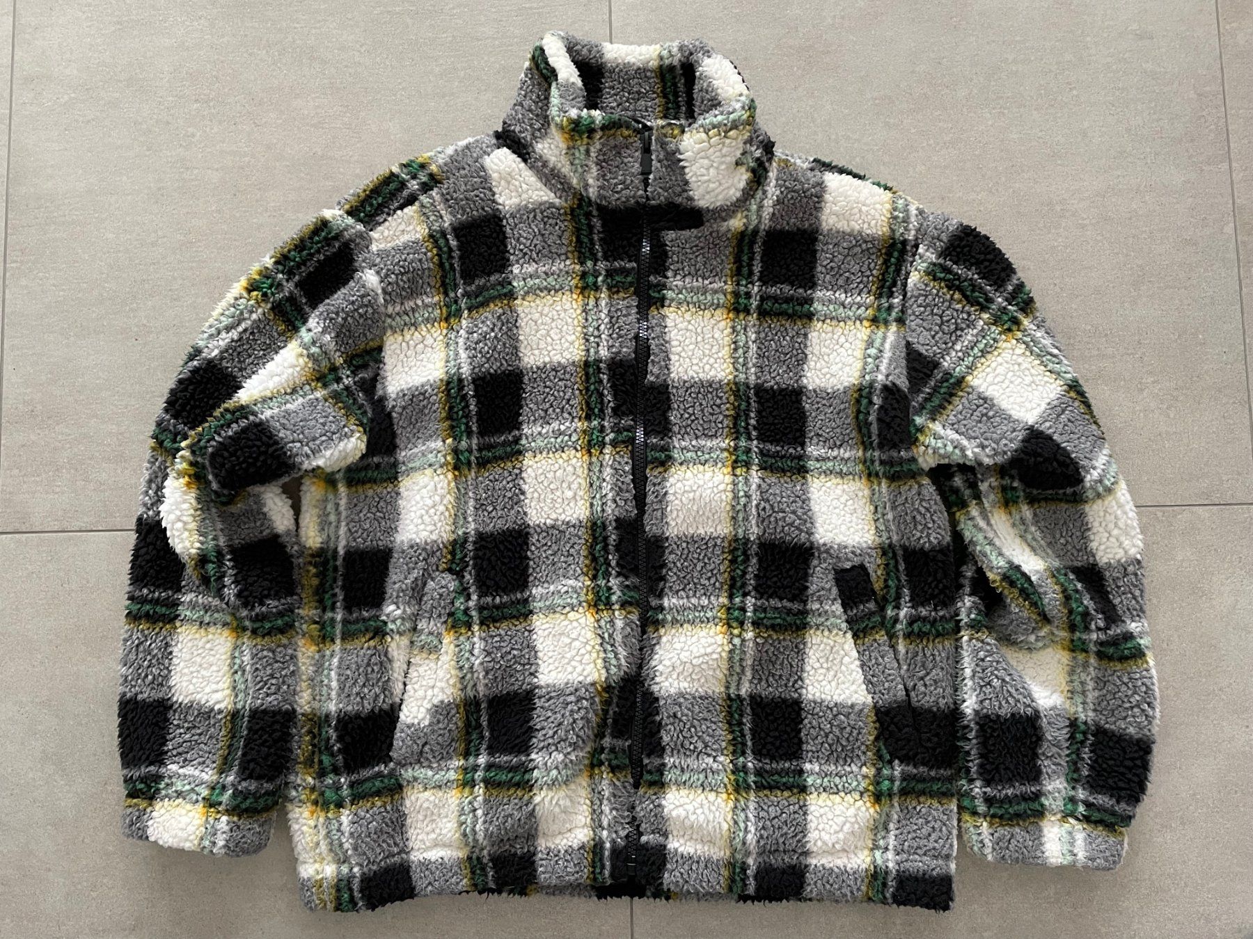 Zara Giacche: Zara - Fleece Jacket – Usato da Chiasso venduto da Er_Mon