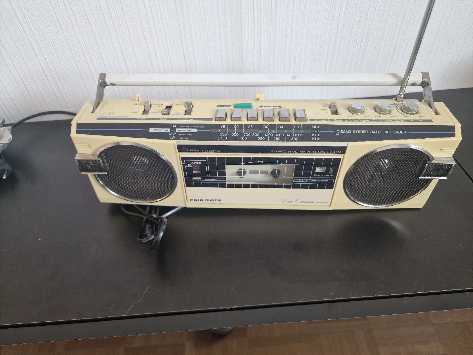 Radio: Radio cassette  RD-812 3 bandes,  – Usato da La Chaux-de-Fonds venduto da Ric_m628 2