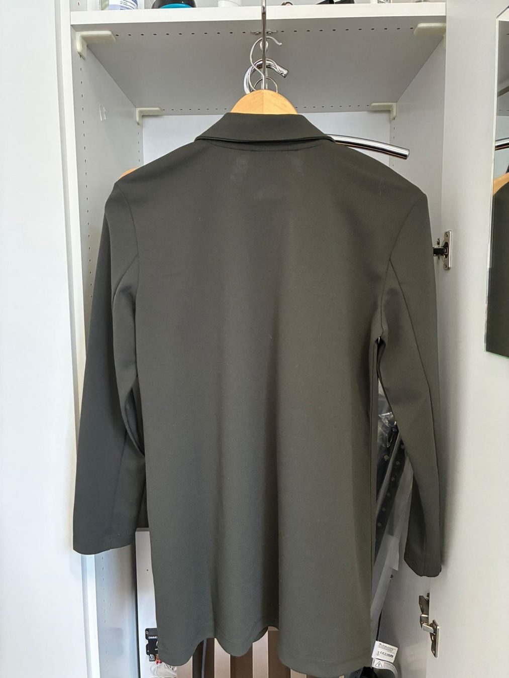Completi & Tailleur: Blazer – Usato da Biel/Bienne venduto da taa-ku 1