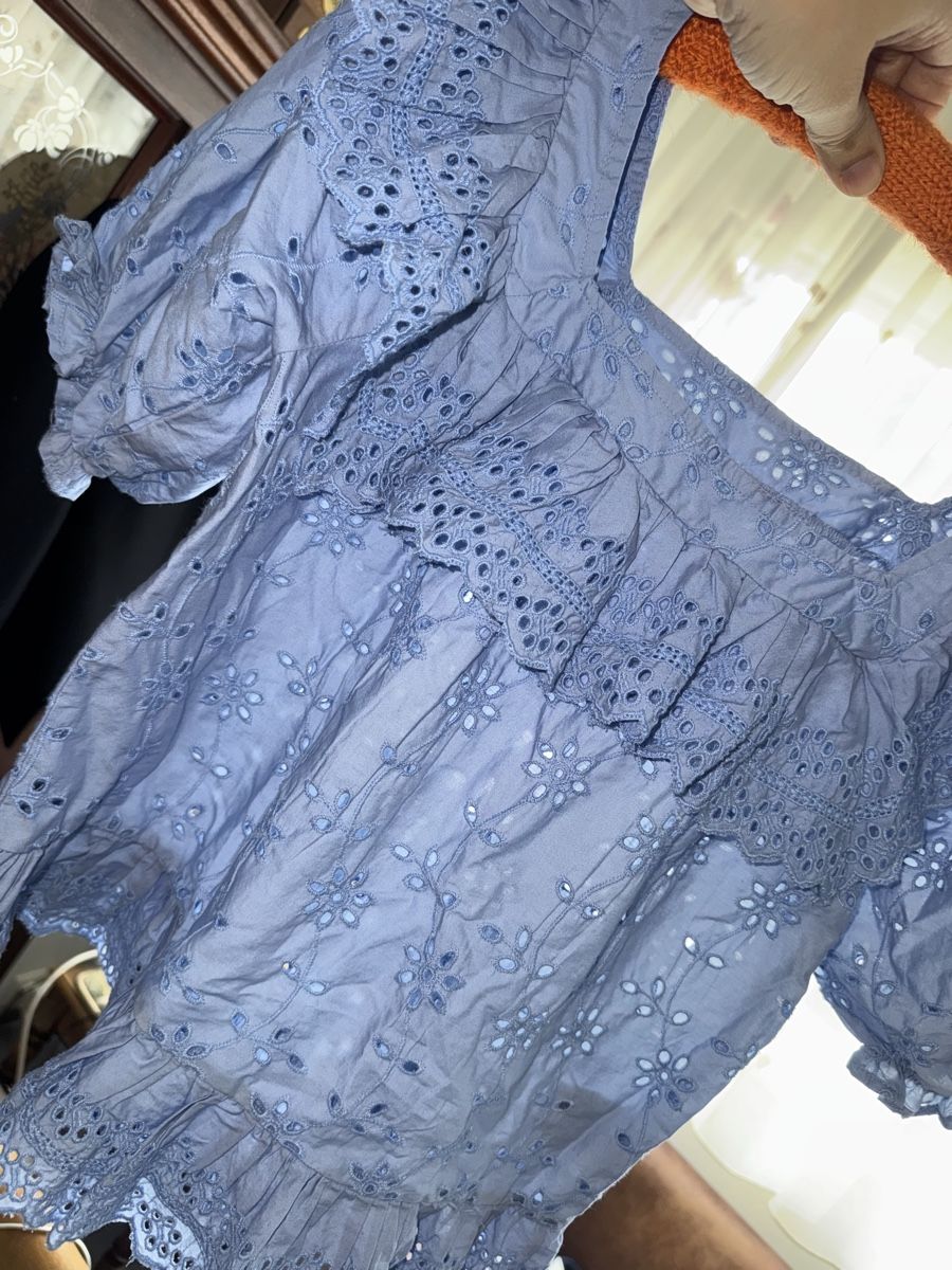 Top: Spitzentop Top Oberteil Broderie Anglaise – Usato da Obfelden venduto da tan_9lj9 7
