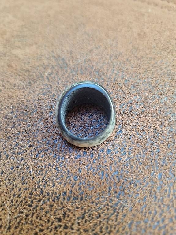 Anelli: Ring aus Kuhhorn Gr. 58 – Usato da Gonten venduto da Pini007