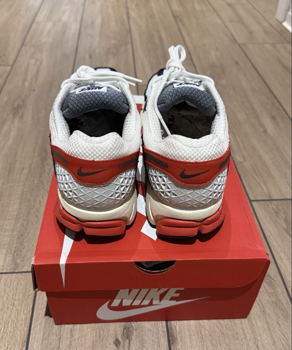Nike Herrenschuhe: Nike Vomero 5 size 43 – Neu (gemäss Beschreibung) aus Savièse von Cedric007 2
