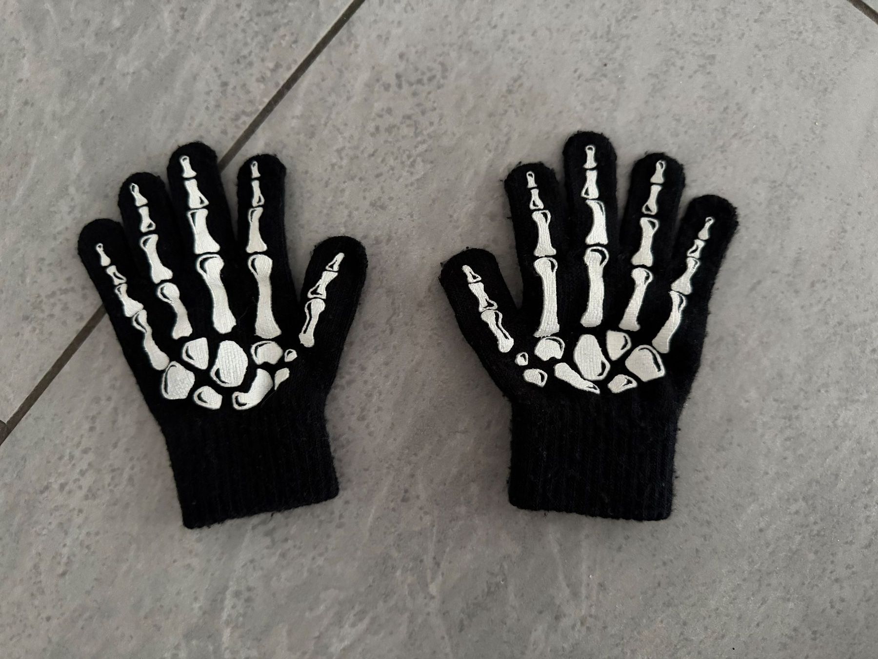 H&M Guanti: Handschuhe - Grösse 92/104 - H&M – Usato da Bülach venduto da Loredana13