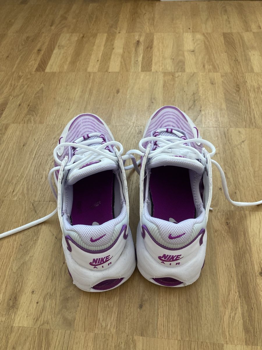 Nike Scarpe da donna: Nike TW Air Max Grösse 38 – Usato da Zürich venduto da Retrogirl 3