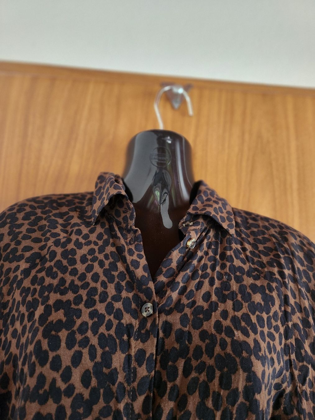 Massimo Dutti Camicette: Chemise imprimé léopard Massimo Dutti T.M/L – Usato da Niedergösgen venduto da Eva2410 6