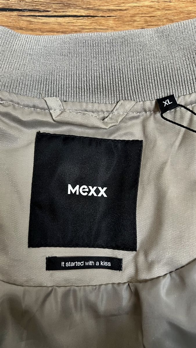 Mexx Giacche: Mexx Khaki Bomber Jacke, Gr. XL - Neu – Nuovo e nell'imballaggio originale da Visp venduto da bluenero 4