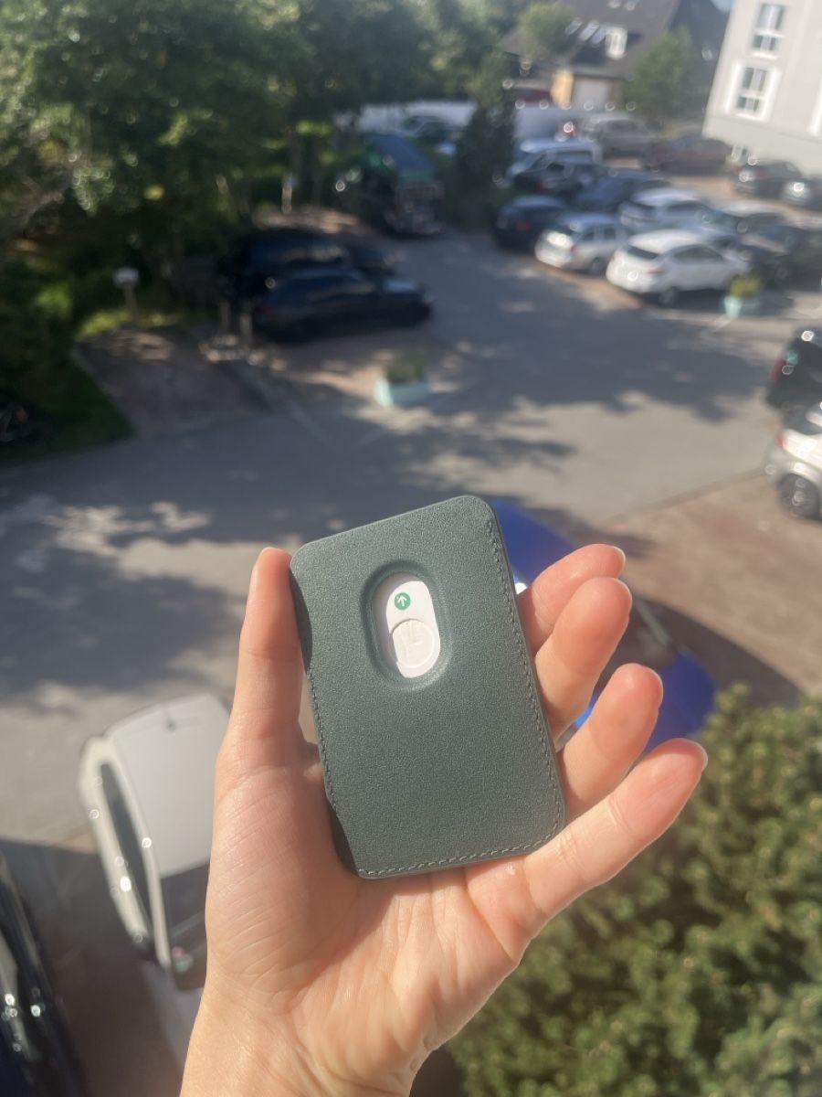 Sonstige Kleidung & Accessoires: Apple Kartenhalter aus Kunstleder – Neu (gemäss Beschreibung) aus Stetten SH von sel_sc6g 1