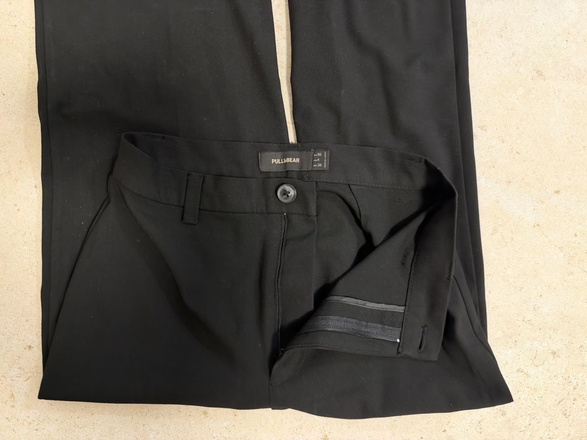 Pull&Bear Pantaloni: Pull&Bear Flared Stoffhose – Usato da Illnau venduto da iva_ck2d 1