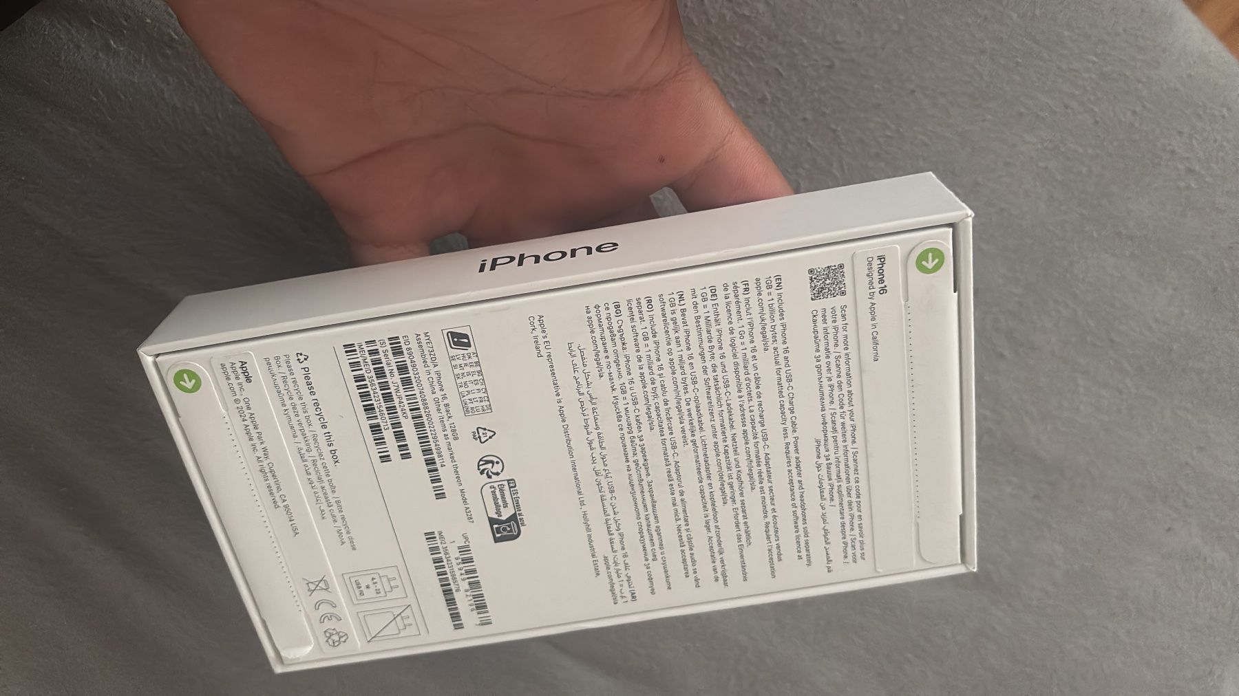 Apple Telefoni cellulari / Smartphones: iPhone 16 - 128 GB, Black – Nuovo e nell'imballaggio originale da ennenda venduto da hak_25vs 1