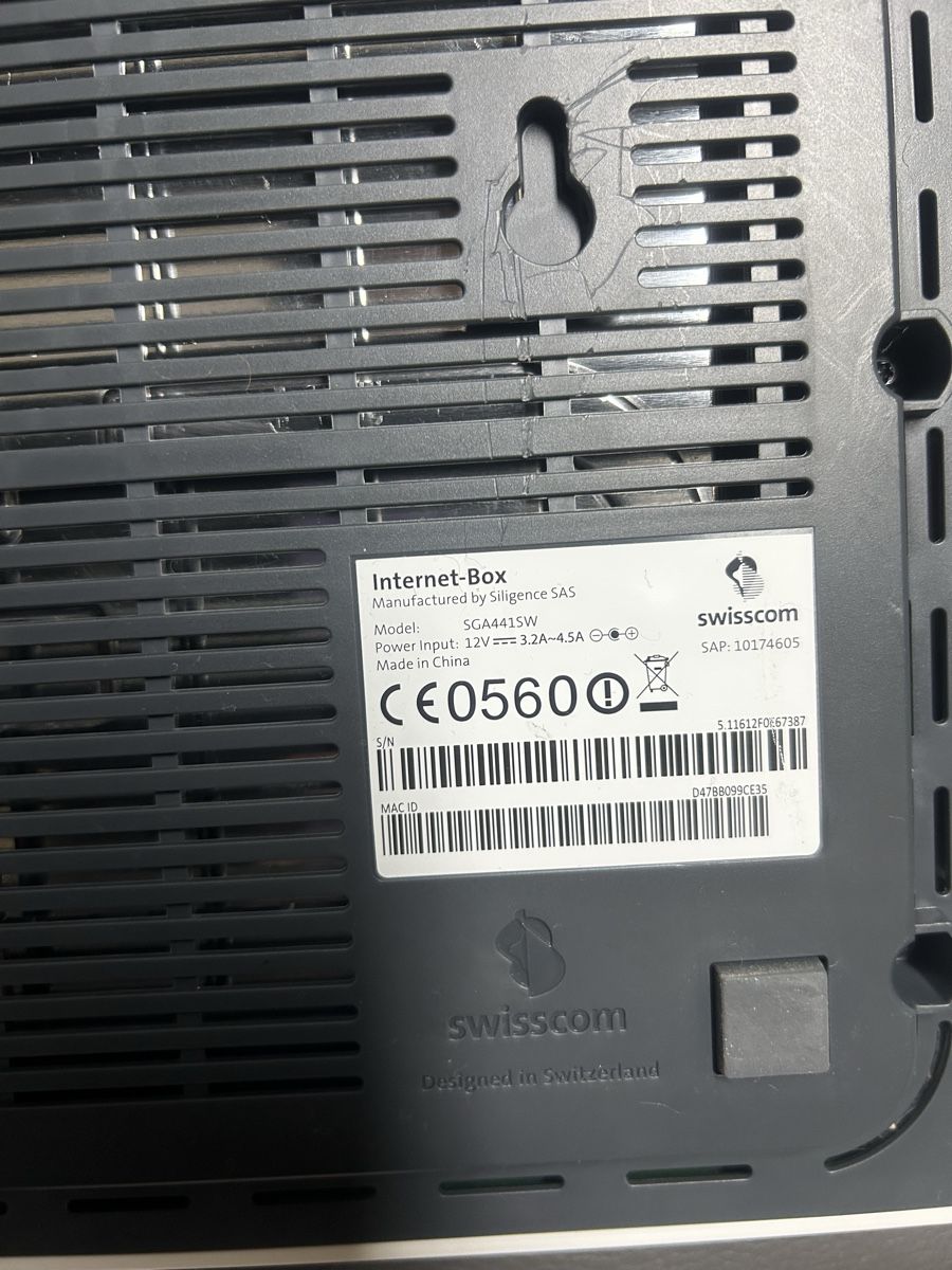 Swisscom Modem & Router: [GUT & GÜNSTIG]: Swisscom Internet Box – Usato da Arni AG venduto da CreaFlex 3