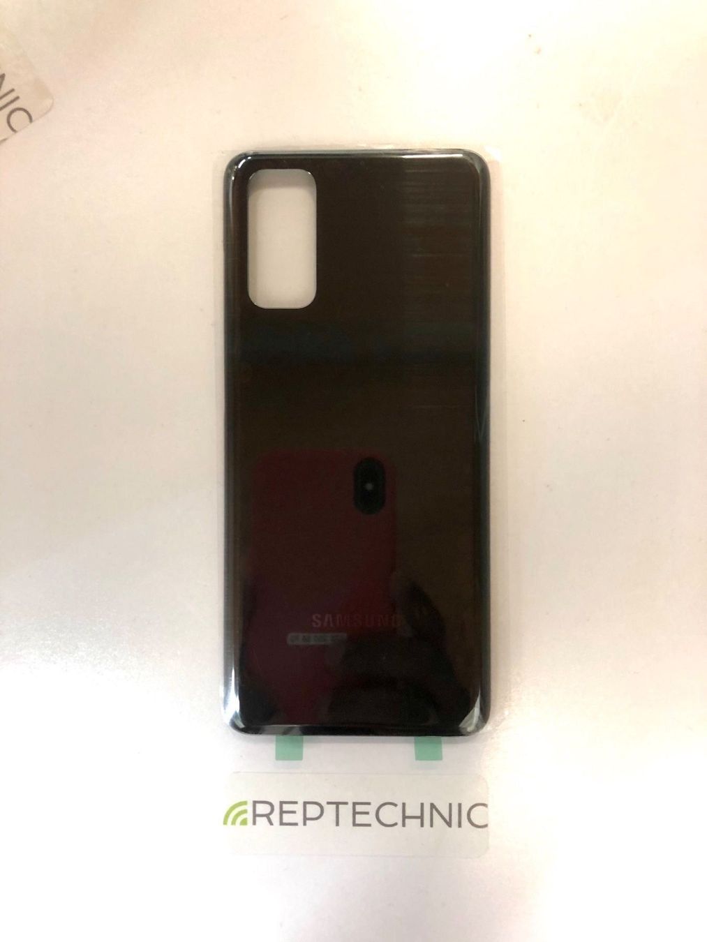 Samsung Telefoni cellulari / Smartphones: Samsung Galaxy S20 Akkudeckel Grau – Nuovo e nell'imballaggio originale da bern venduto da reptechnic