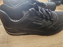 Skechers Turnschuhe Schwarz Gr. 38 Neuwertig Sommerliche Sch