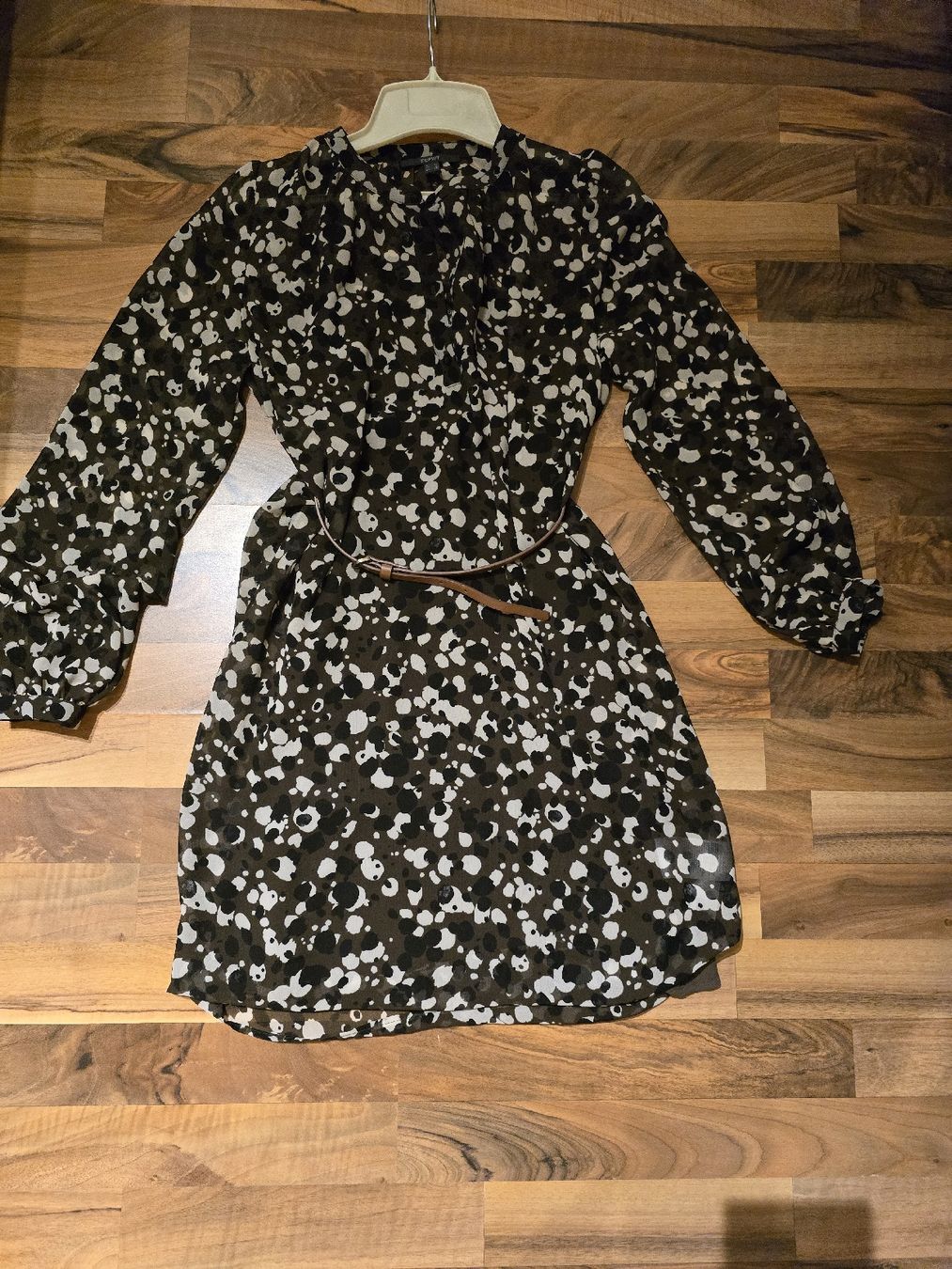 Esprit Vestiti: Kleid von Esprit – Nuovo (secondo la descrizione) da Schlieren venduto da all_bww8 1