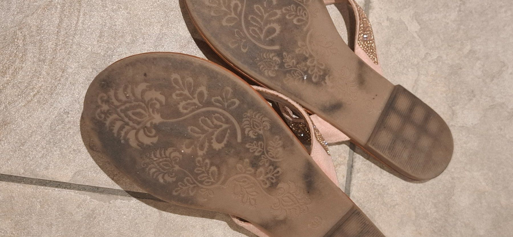 Graceland Chaussures femmes: Zehensandale Gr. 40 – D'occasion à Wenslingen par kasjupeia 2