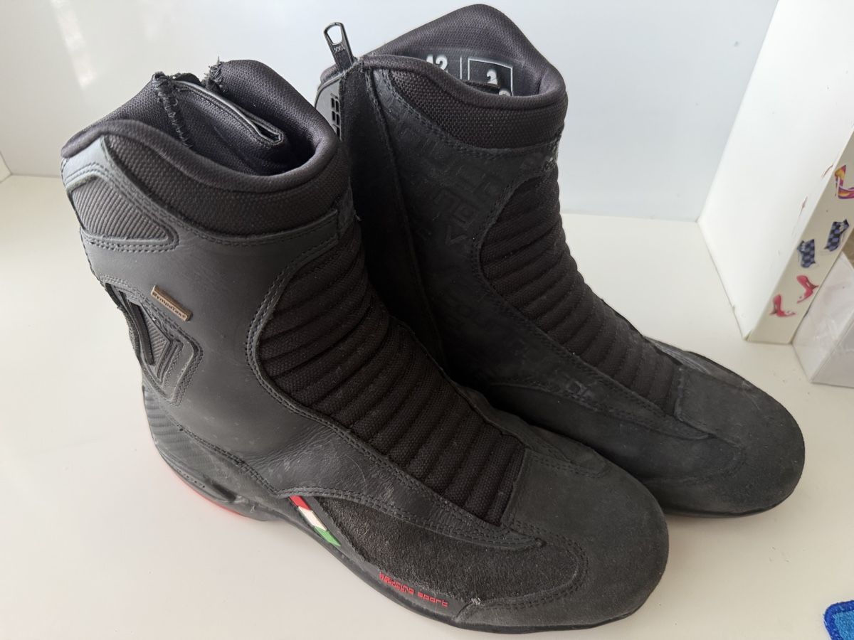 Vanucci Scarpe da uomo: Vanucci Motorradstiefel (SympaTex, Grösse 42): – Usato da Weiningen ZH venduto da mamasota27 1