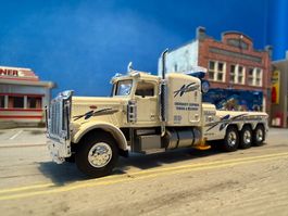 Peterbilt Abschlepper Midwest  Brekina H0 1/87