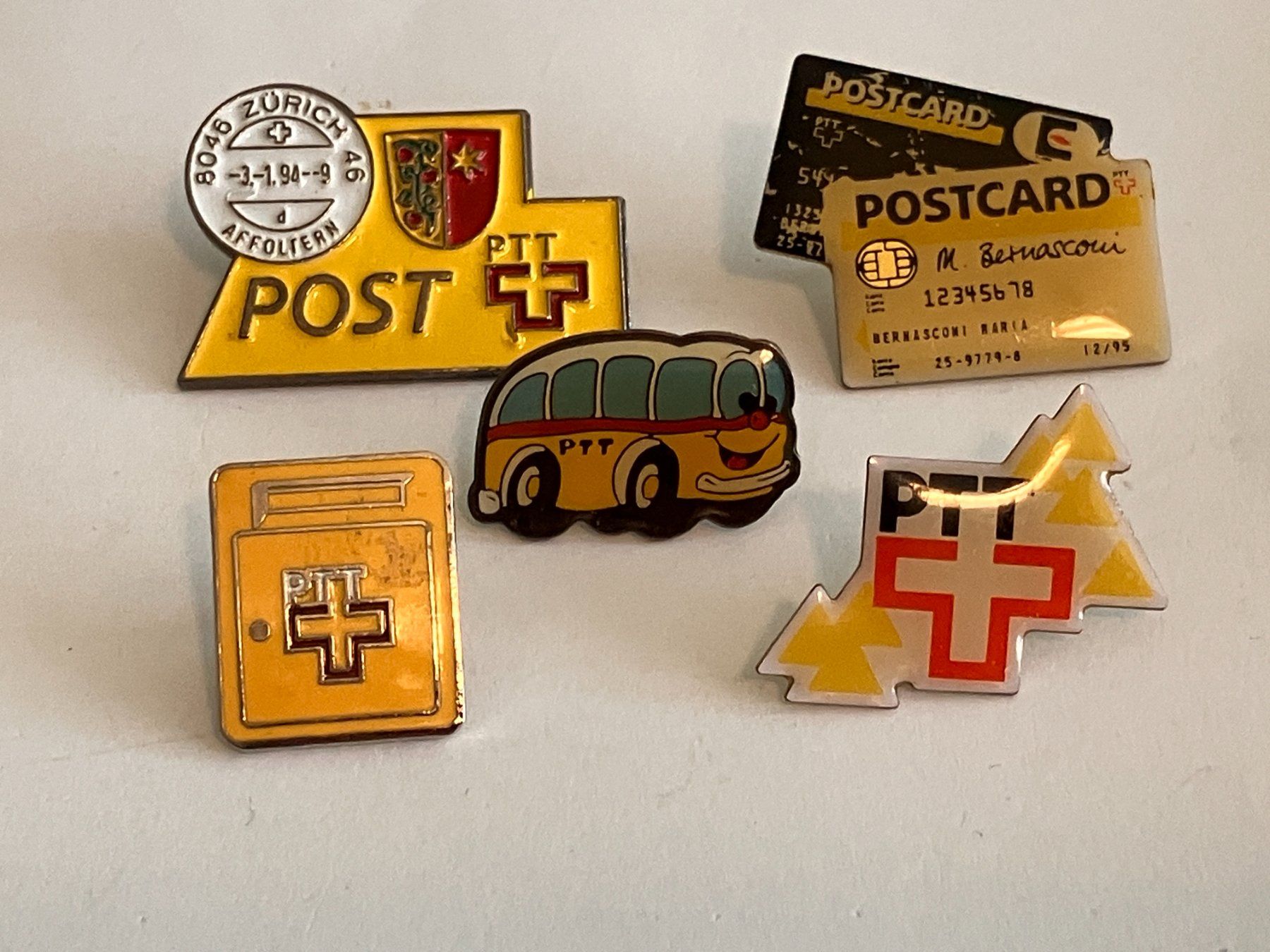 Placchette & Badge: 5 Pin PTT diverse – Usato da Basel venduto da djwwpp