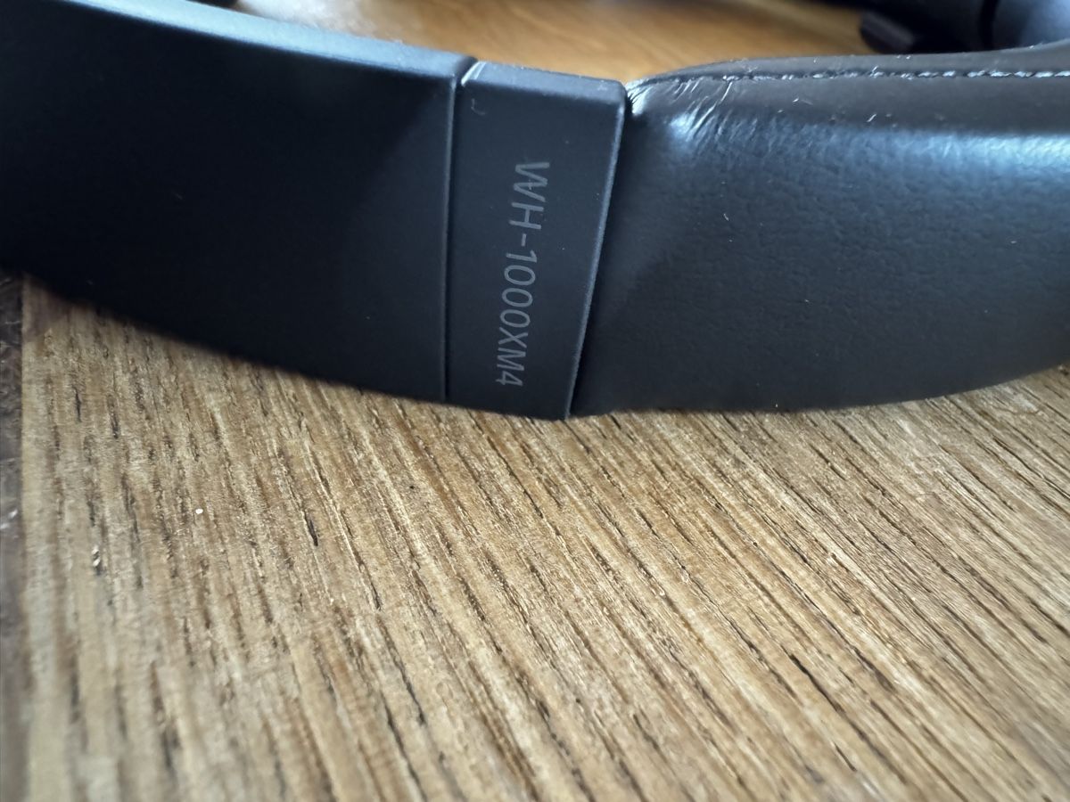 Sony Cuffie: Kopfhörer SONY WH-1000XM4 – Usato da Watt venduto da SwissBlueLine 8