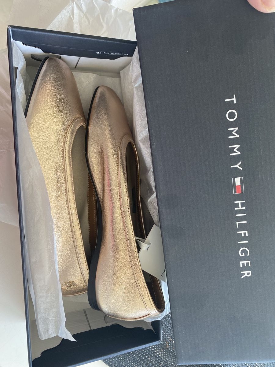 Tommy Hilfiger Damenschuhe: Tommy Hilfiger size 38 new – Neu und originalverpackt aus Blonay von art_7f87