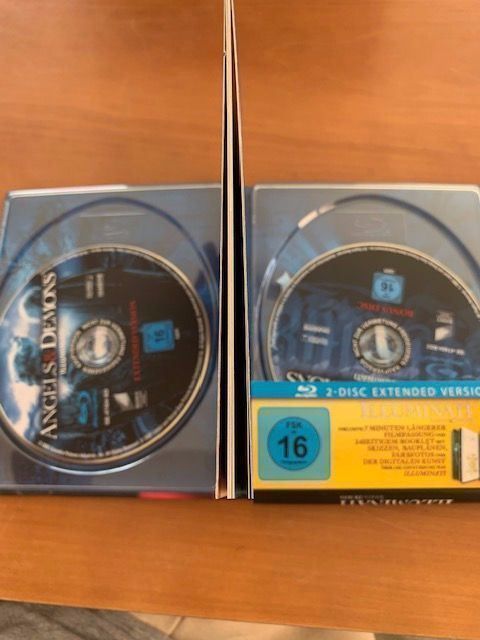 Tutti i DVDs: Blue Ray Illuminati – Usato da Oberweningen venduto da Bumblebee2 2