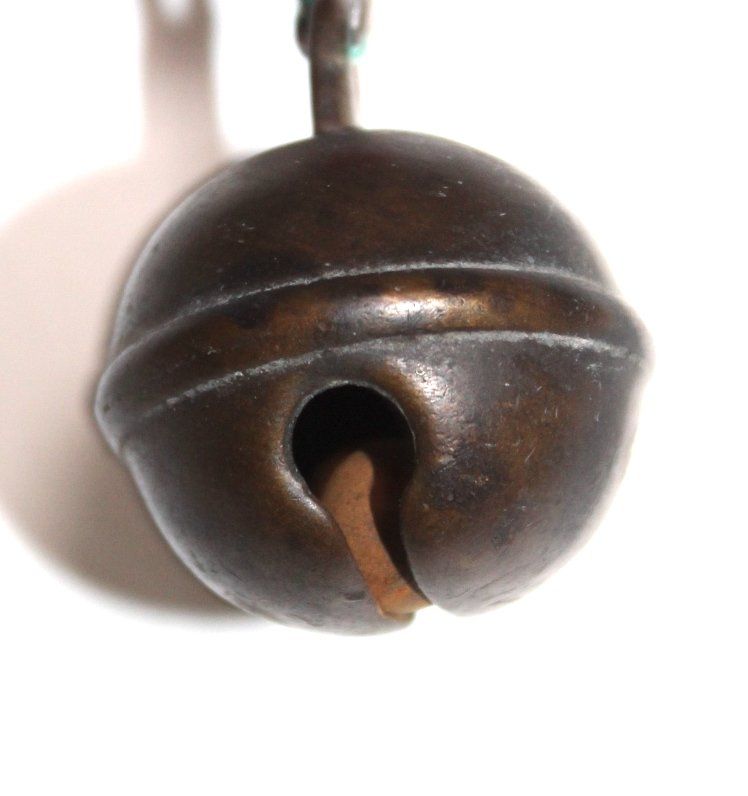 Glocken & Treicheln: Rollschelle , Umfang ca.12.5 cm. Höhe ca. 5 cm – Gebraucht aus Locarno von fripui 4