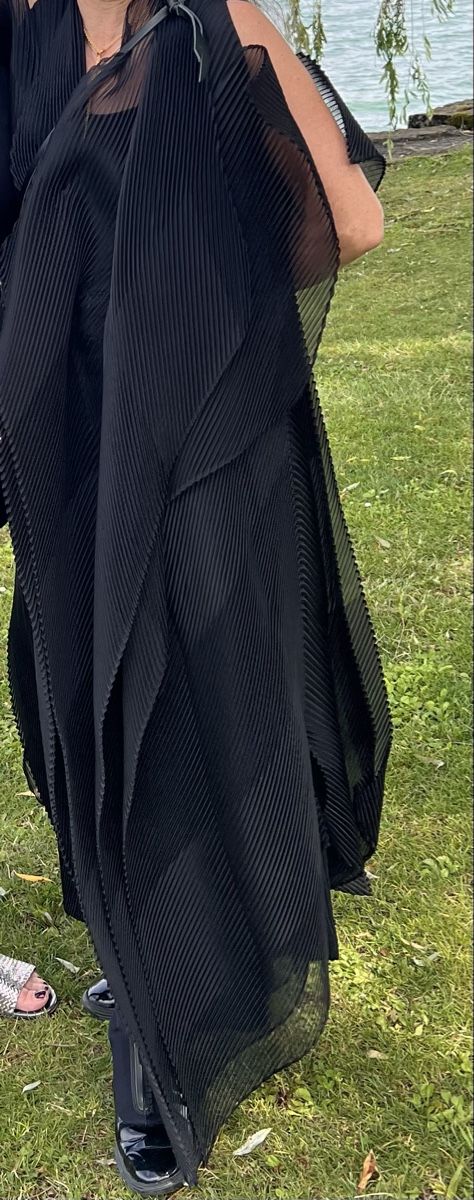 Issey Miyake Cappotti: Issey Miyake Mantel – Usato da wolfhausen venduto da per13lina 1