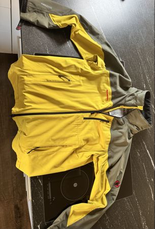 Mammut 3XDRY Softshelljacke – gelb/oliv – tadelloser Zustand