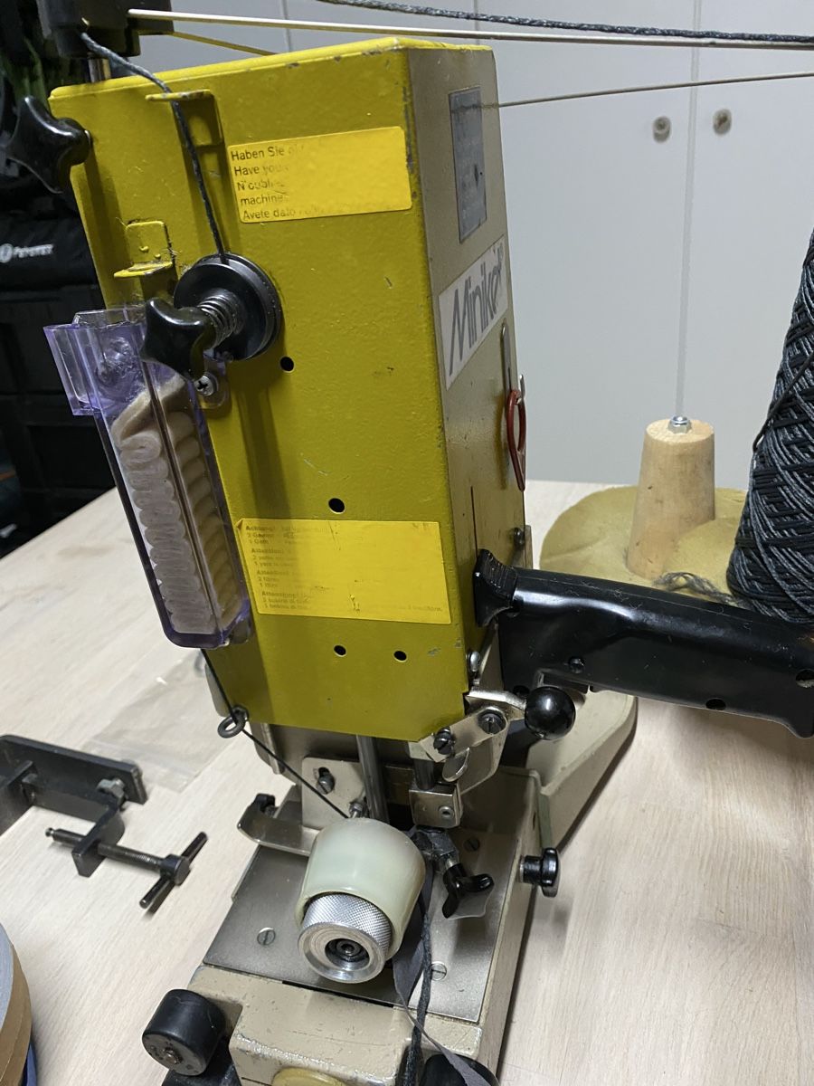 Macchine da cucire: Kettelmaschine Miniket – Usato da Murgenthal venduto da Nezar 1