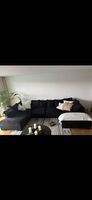 Sofa inkl. runder Tisch