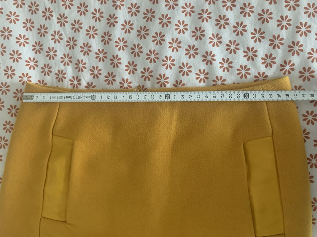 Maje Gonne: MAJE mustard wool skirt XS/34 – Usato da Zürich venduto da Angela_Fashion_Lover 5