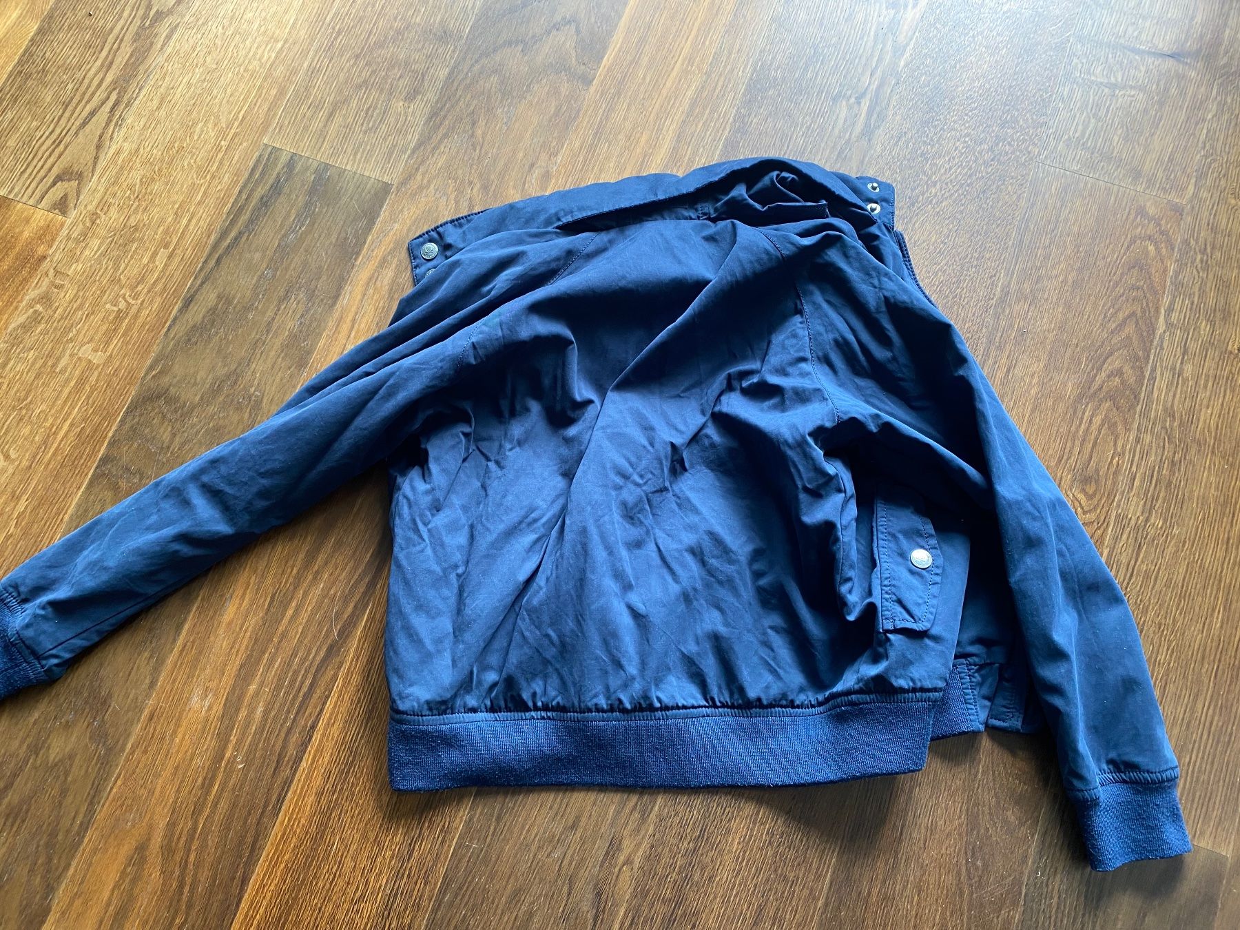 Giacche & Cappotti: Coole Sommerjacke von Sfera Gr. 134 – Usato da Russikon venduto da izumi2010 2