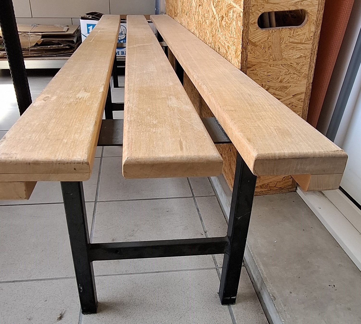 Bancs: Holzbank – D'occasion à Biel/Bienne par Kokos4