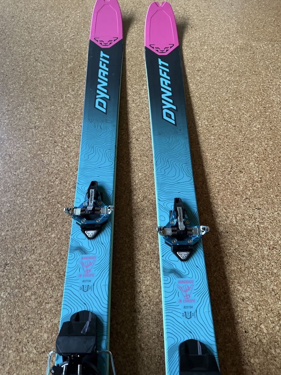 Dynafit Sci: Damen Seven Summits Tourenski 24/25 Set – Usato da St. Gallen venduto da alibaba12