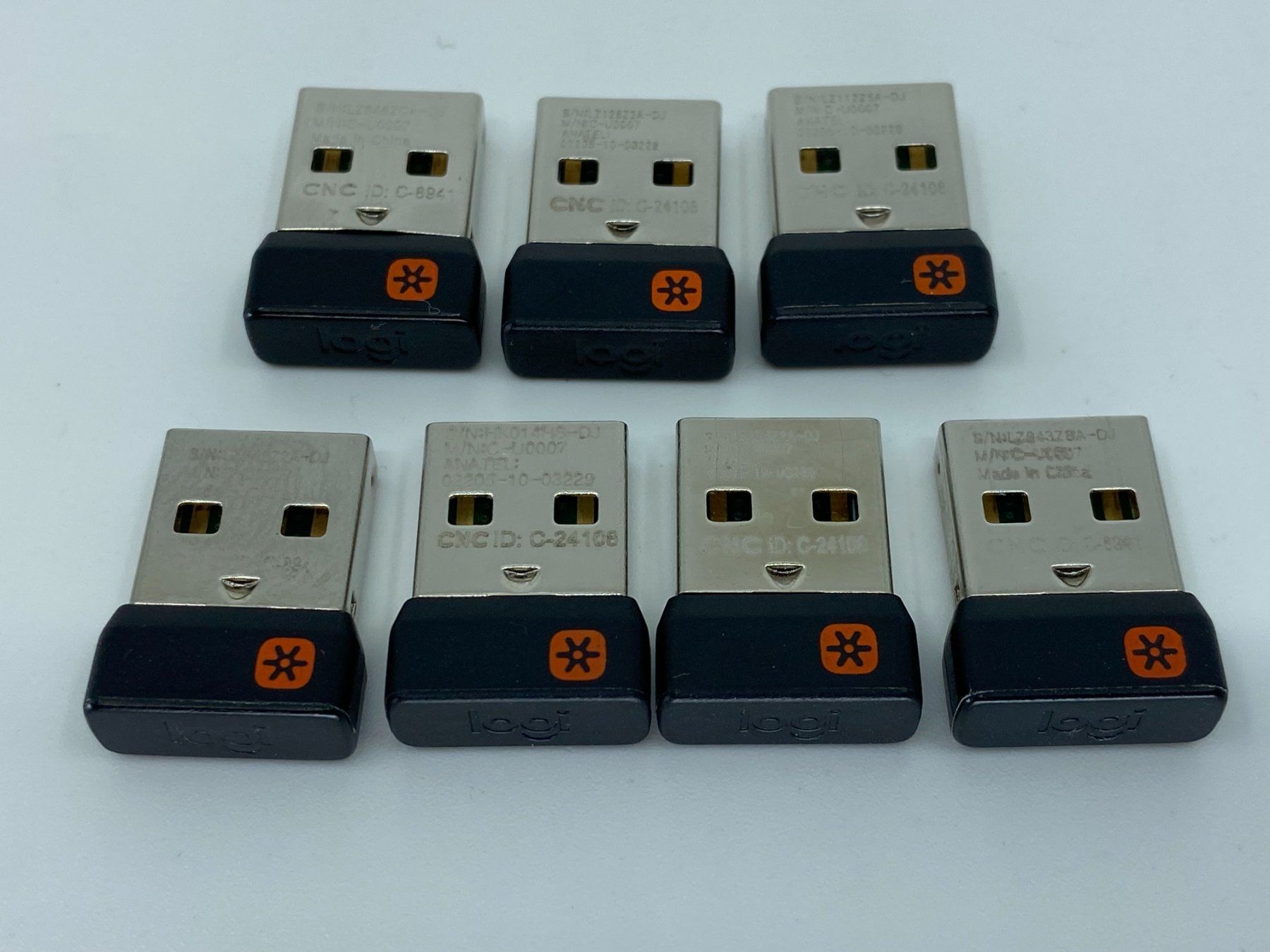 Logitech Laufwerke & Adapter: Logitech USB Unifying receiver – Gebraucht aus Langwiesen von