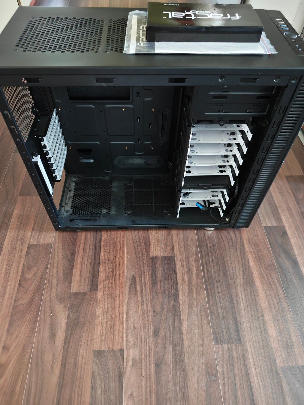 Fractal Gehäuse: Fractal Define R4 Black – Gebraucht aus Schlieren von giu01 2