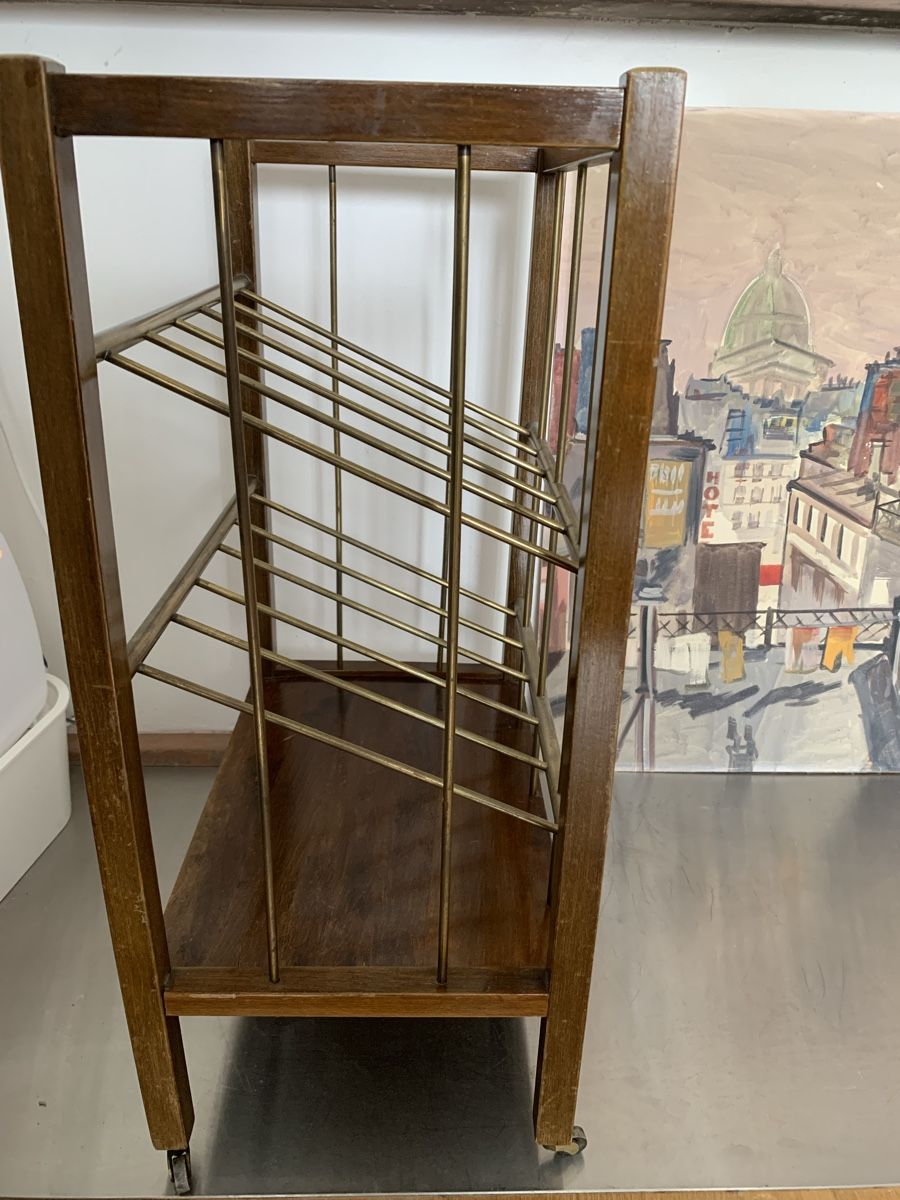 Altro per la casa: Zeitungsständer Antik – Usato da Oberrieden venduto da rhidybli 1